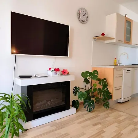 With Parking Space - 27865 Apartamento